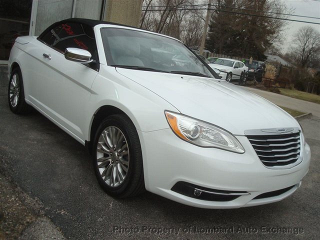 2013 Chrysler 200 Limited Lombard, IL