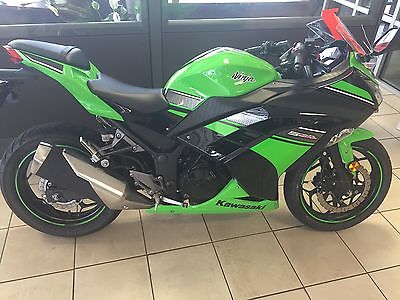 Kawasaki : Ninja Kawasaki ninja 300 special edition