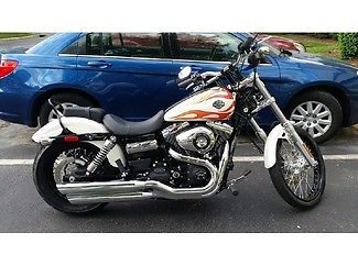 Harley-Davidson : Dyna 2014 harley davidson dyna wide glide motorcycle only 500 miles 1 owner bike