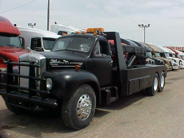 Mack b61 tow - recovery truck for sale