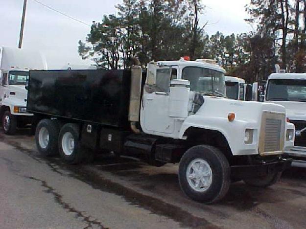 Mack rs686ls cab chassis truck for sale
