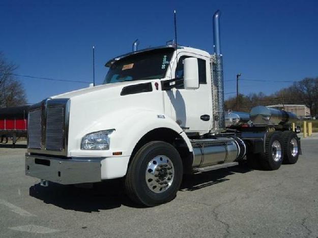 Kenworth t880 tandem axle daycab for sale