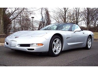 Chevrolet : Corvette 1998 chevrolet corvette convertible silver red loaded must see