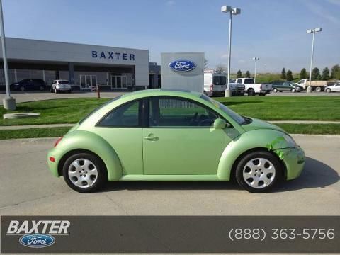 2002 VOLKSWAGEN NEW BEETLE 2 DOOR HATCHBACK