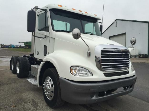 Freightliner cl12042st-columbia 120 tandem axle daycab for sale
