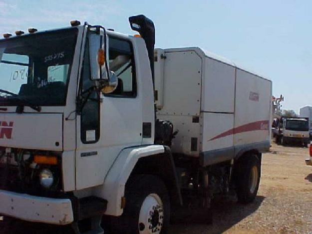 Freightliner fc80 sweeper truck for sale