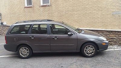 Ford : Focus SE 2003 ford focus se wagon great condition