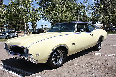 Oldsmobile : 442 Holiday Coupe True 442-Matching #s Drivetrain-Newly Restored -81K Orig Miles-A/C Car