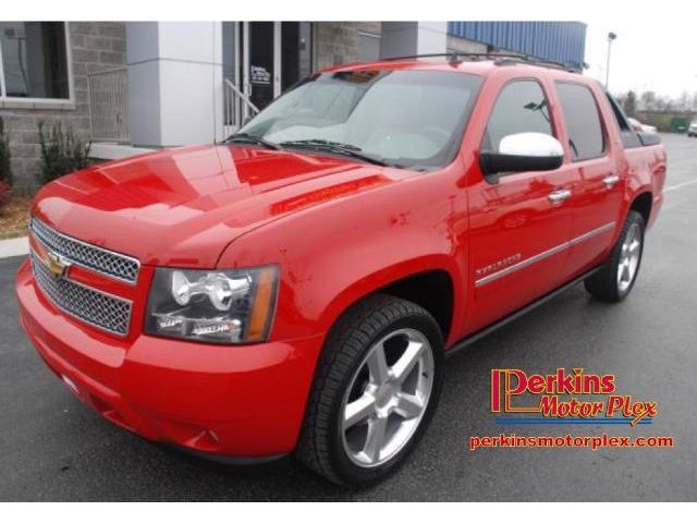 Chevrolet : Avalanche LTZ 4WD LTZ PACKAGE!  4WD!  HEATED & COOLED LEATHER!  SUNROOF!  BOSE SOUND!  22 INCH FAC