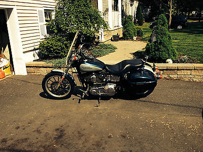 Harley-Davidson : Dyna Dyna  Low Rider With Factory Hard Bags And quick release windshield