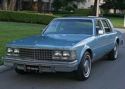 Cadillac : Seville  LOW MILE SURVIVOR - 33K MILES FIRST YEAR BEAUTIFUL LUXURY SURVIVOR -1976 Cadillac Seville - 33K MI