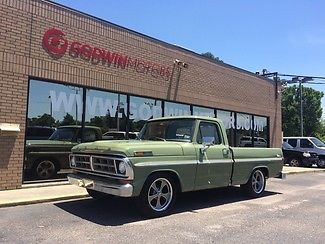 Ford : F-100 Custom 68 k actual miles 302 v 8 solid lowered chrome 18 wheels