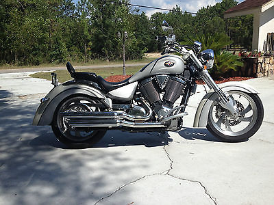 Victory : King Pin Deluxe 2005 victory king pin deluxe pearl white silver