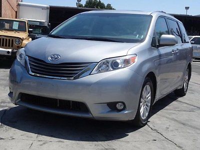Toyota : Sienna XLE 2011 toyota sienna xle damaged repairable cooling good priced to sell nice unit