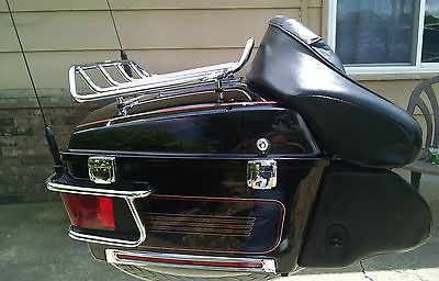 Harley-Davidson : Touring HARLEY FLHTCUI  ELECTRA GLIDE CLASSIC TOUR PAK LUGGAGE BOX ALL HARDWARE INCLUDED