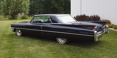 Cadillac : DeVille 2 DOOR 1963 cadillac deville v 8 rebuilt 390 cu pw seats windows new paint upholstery