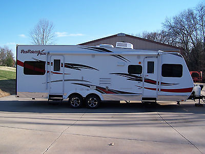 2012 CRUISER FUNFINDER 276 TOYHAULER VERY CLEAN