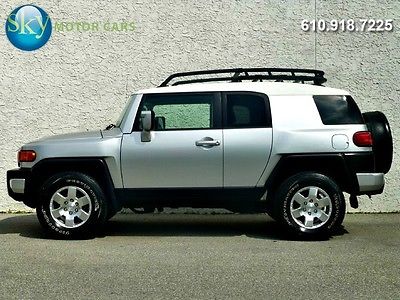 Toyota : FJ Cruiser 42 363 miles 4 wd automatic park assist diff lock 1 owner very clean