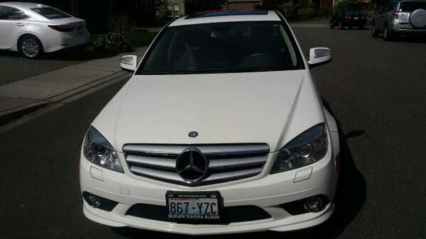 2009 Mercedes Benz C350 sport seden with a two more years' warranty