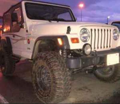 1998 jeep wrangler sahara