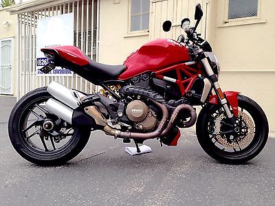 Ducati : Monster 2014 ducati monster 1200 5 year warranty 1050 miles flawless first service done