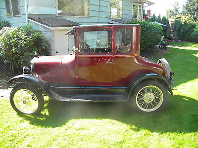 Ford : Model T Base 1926 ford model t doctor s coupe with trailer