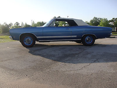 Plymouth : GTX 2 door convertible 1968 plymouth belvedere gtx convertible magnum 440 4 speed matching numbers