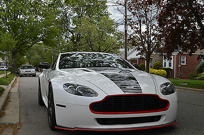 Aston Martin : Vantage Coupe 2 Door Head Turning Gorgeous Stop You In Your Tracks 2008 Aston Martin Vantage V8