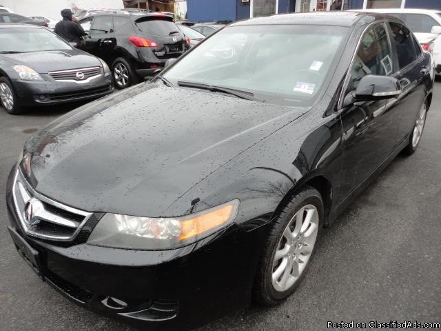 2007 Acura TSX 5-speed AT with Navigation