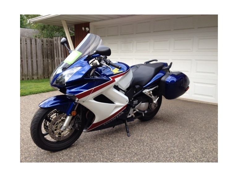 2007 Honda Vfr 800 3 INTERCEPTOR