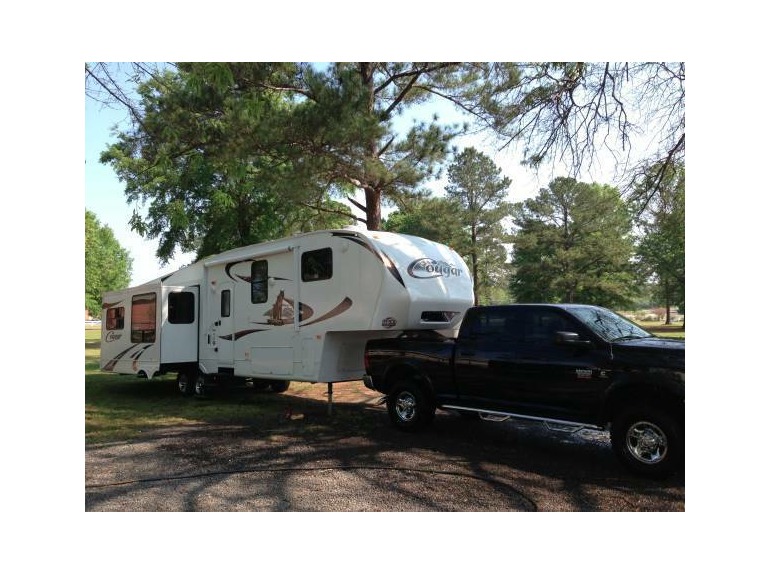 2011 Keystone Cougar 327RES