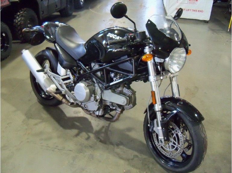 2005 Ducati M620