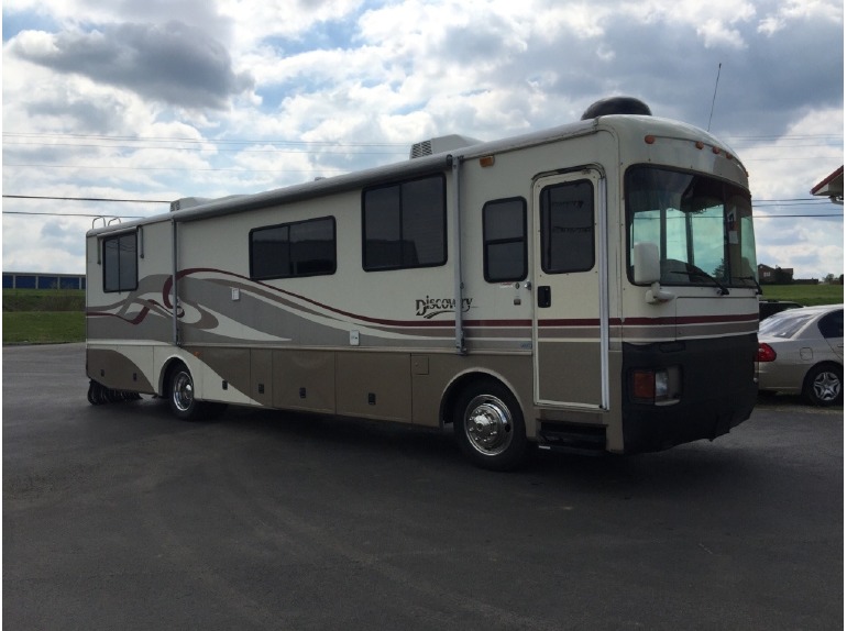 1996 Fleetwood Discovery 36A