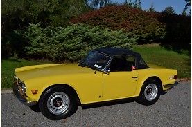 Triumph : TR-6 2-door convertible 1972 mimosa yellow tr 6