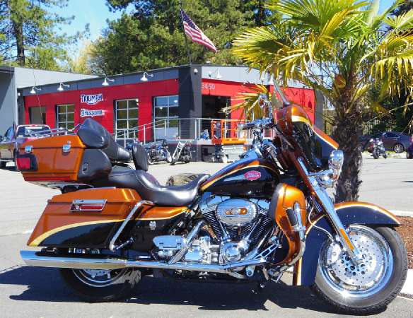 2008  Harley-Davidson  CVO Screamin' Eagle Ultra Classic Electra Glide