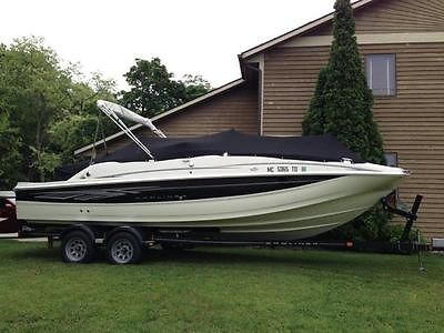 2007 Bayliner 237 SD Awesome Family Boat in great condition!