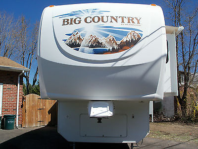 2009 Heartland RV Big Country 3285RL Excellent Condition Like New
