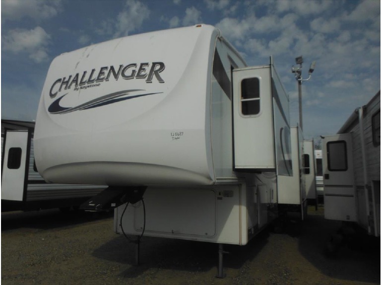 2007 Keystone Challenger 34SAQ