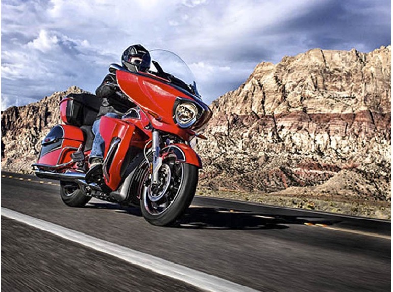 2015 Victory Cross Country Tour Two-Tone Havasu Red Pearl and Black