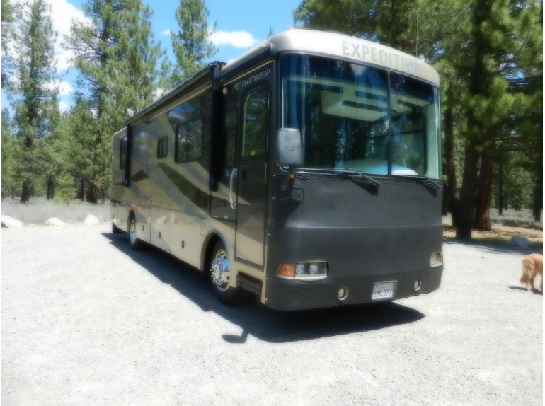 2005 Fleetwood Expedition 34H