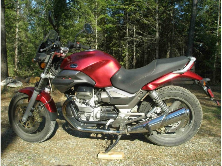 2004 Moto Guzzi Breva 750
