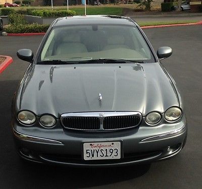 Jaguar : X-Type XTYPE JAGUAR XTYPE 2002, SIlver, 118,000 cream interior w/wood panels, Sun Roof