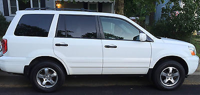 Honda : Pilot EX Sport Utility 4-Door 2005 honda pilot ex sport utility 4 door 3.5 l v 6 4 wd 3 rd row