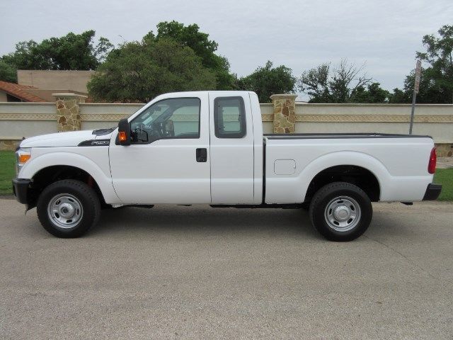 Ford : F-250 SuperCab 4WD 2013 ford f 250 supercab 4 x 4 power equipment