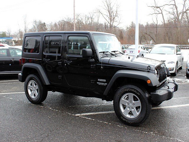 2014 JEEP Wrangler Unlimited 4x4 Sport 4dr SUV
