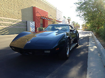 Chevrolet : Corvette T-Tops coupe  350 4 speed new gm code 48 dark green metallic paint hooker headers t tops