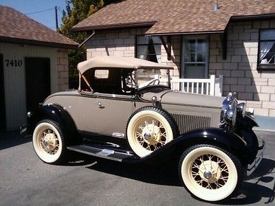 Ford : Model A Deluxe Roadster 1930 ford model a deluxe roadster show car