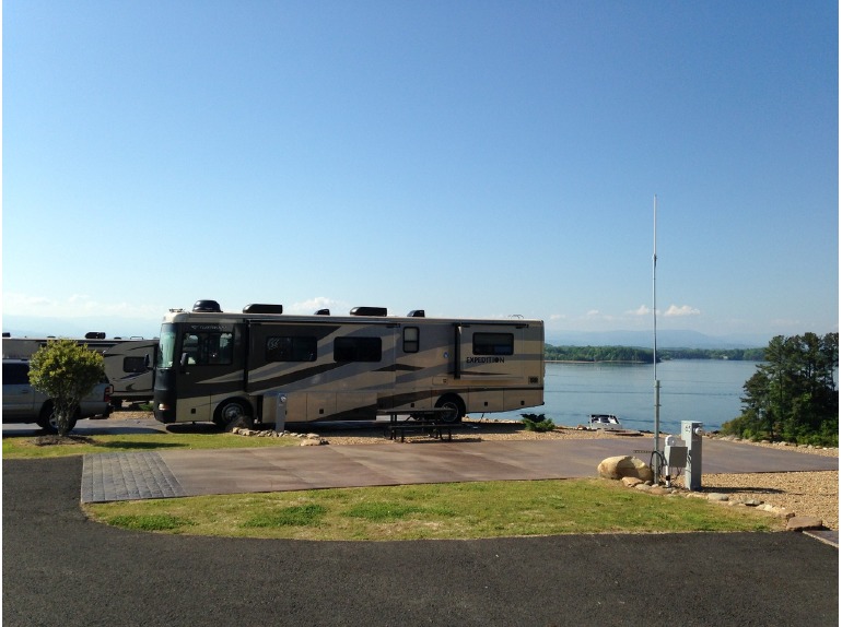 2005 Fleetwood Expedition 38