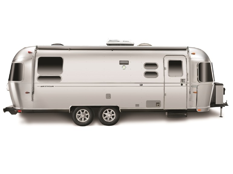 2015 Airstream 25 Flying Cloud w/ Twin Beds