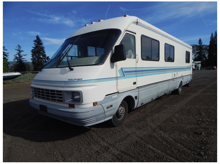 1990 National Dolphin 3400